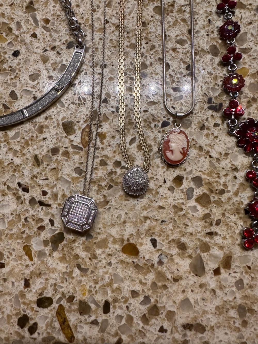 Necklace Bundle - Picture 2 of 2